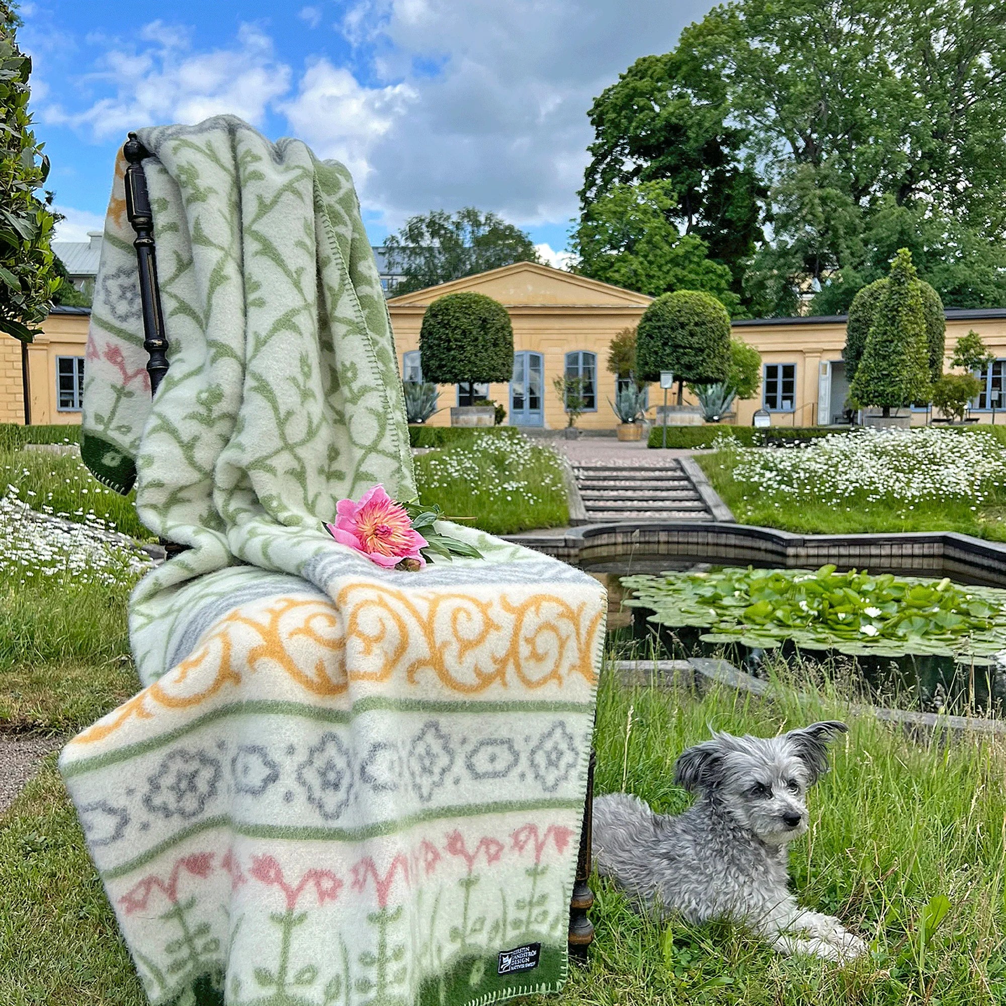 Linnaeus Blanket by Kerstin Landström Design