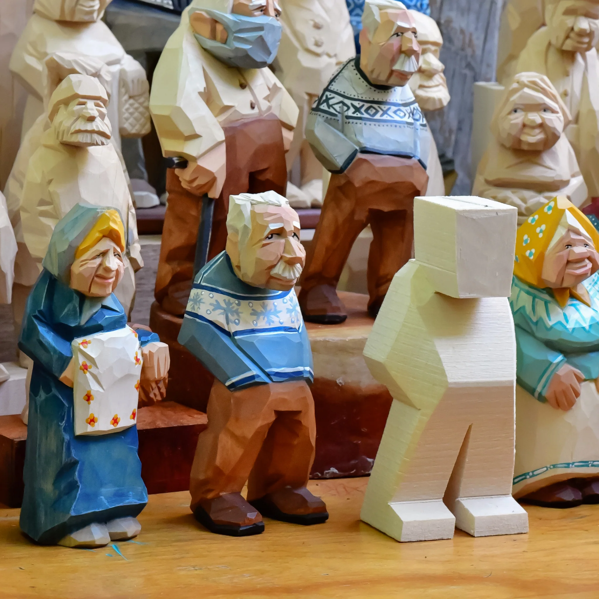 2026-09-30 – Intermediate Scandinavian Flat-Plane Figure Carving: Same Blank, Different Directions (Online)