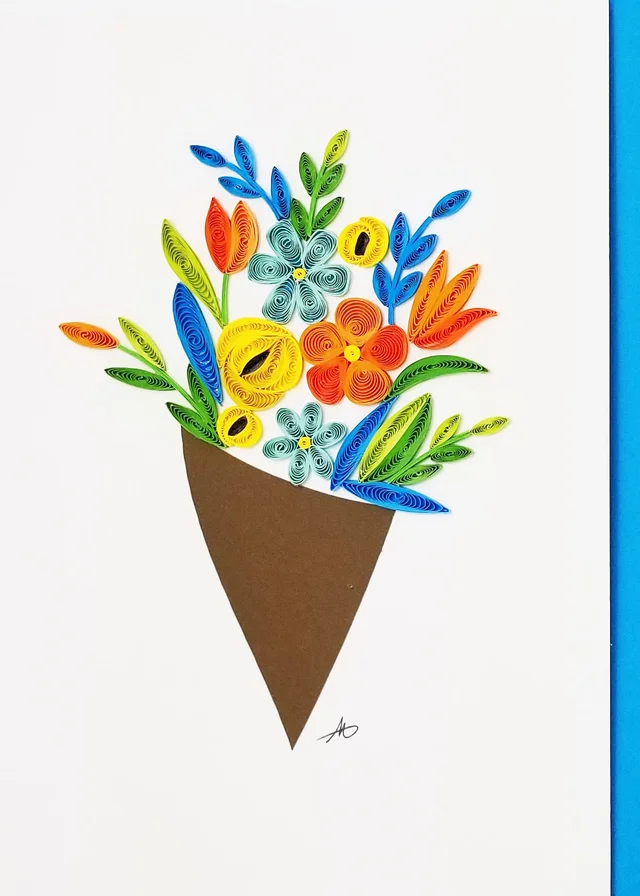 Blue Flower Bouquet Card by Iconic Quilling